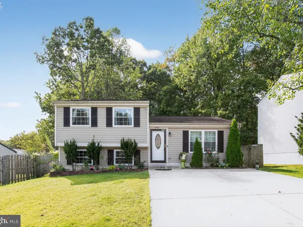 8460 Rippled Creek Ct, Springfield, VA 22153