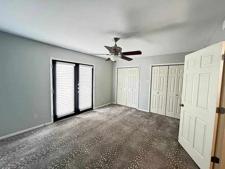 7734 Meadow Rd #221 — Photo 18
