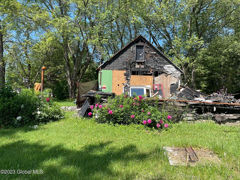 571 McQueen Road, Amsterdam, NY 12010 MLS 202319097 Zillow