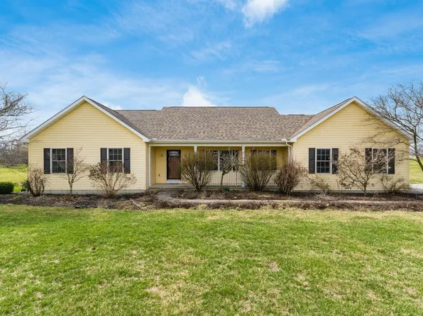 10555 Red Fox St, Canal Winchester, OH 43110