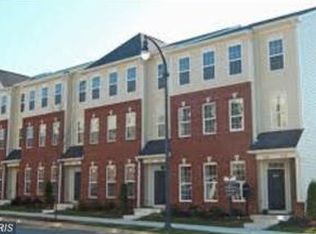 19457 Promenade Dr, Leesburg, VA 20176