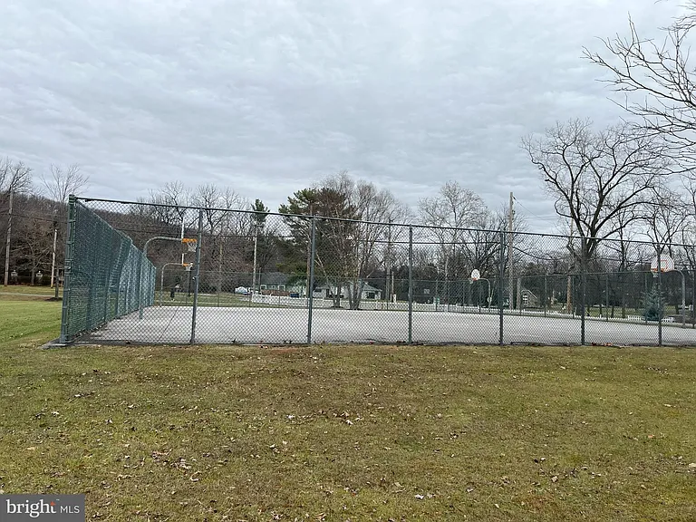 42 Madison Way — Photo 43