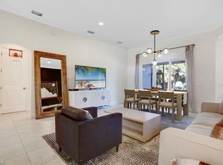 757 12th St NE, Naples, FL 34120