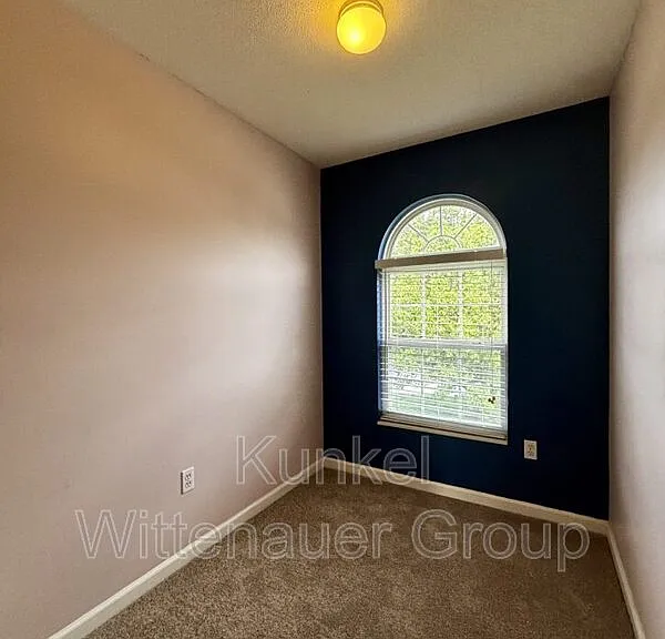 720 Cedar Mill Dr — Photo 31