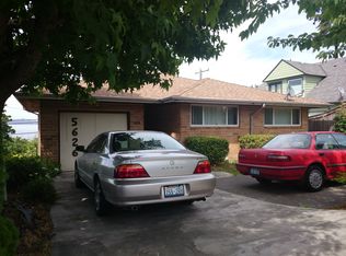 5626 SW Winthrop St, Seattle, WA 98116