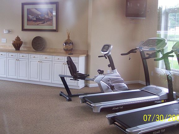 Community workout facility