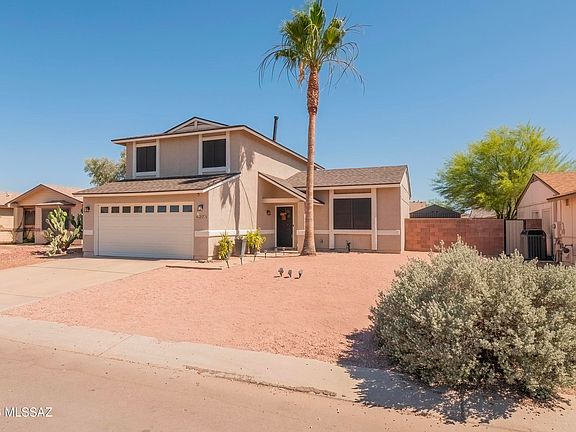 4th image of 2571 W Falbrook Way