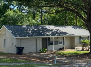 2008 Eastgate Way, Tallahassee, FL 32308