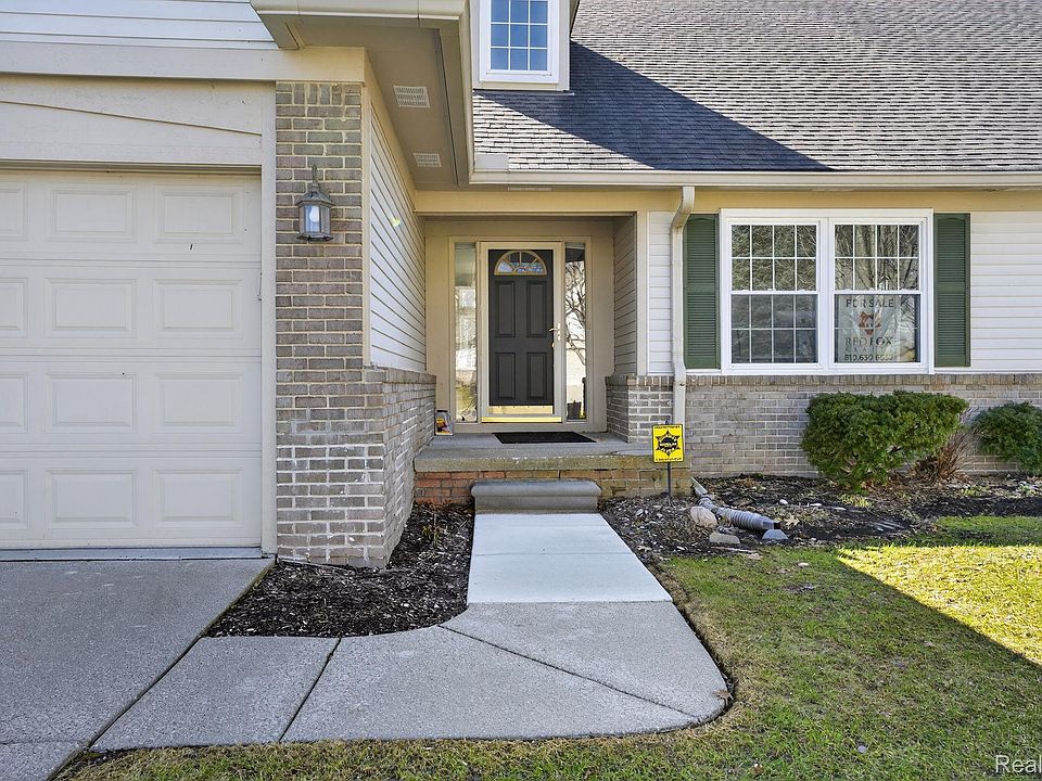 1st image of 328 Four Seasons Dr