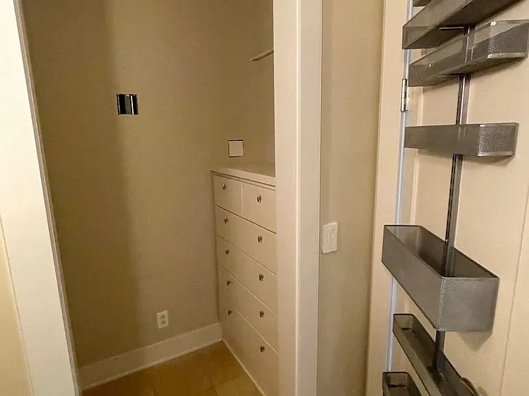 200 River Market Ave #603 — Photo 11