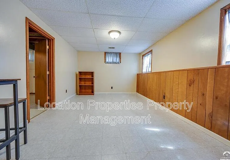 3421 W 10th Pl — Photo 26