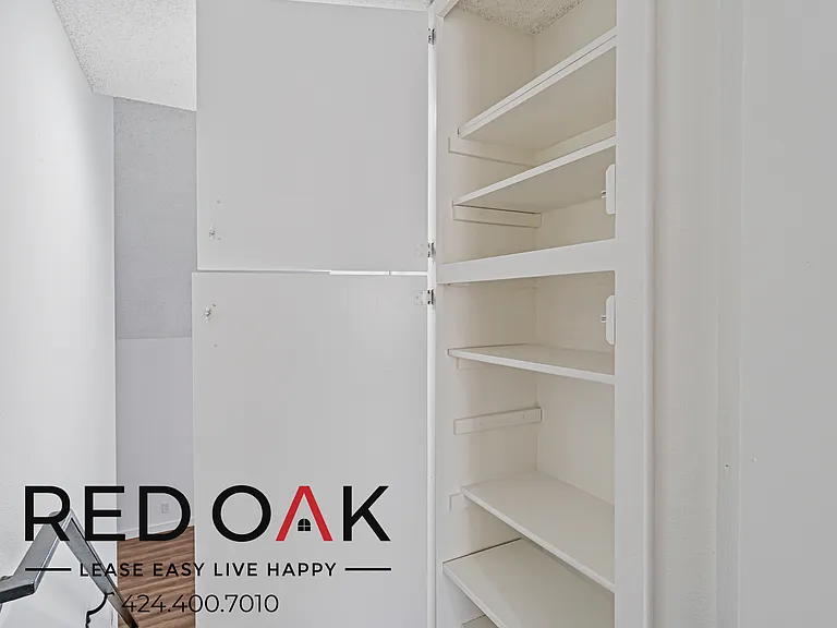 1214 W Gardena Blvd #6 — Photo 10