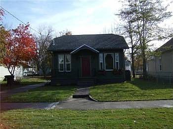 4th image of 610 E Sumach St
