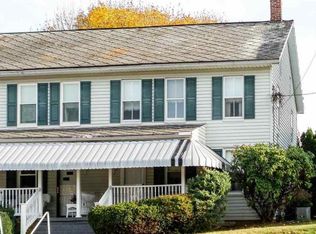 18 E Maple St, East Prospect, PA 17317