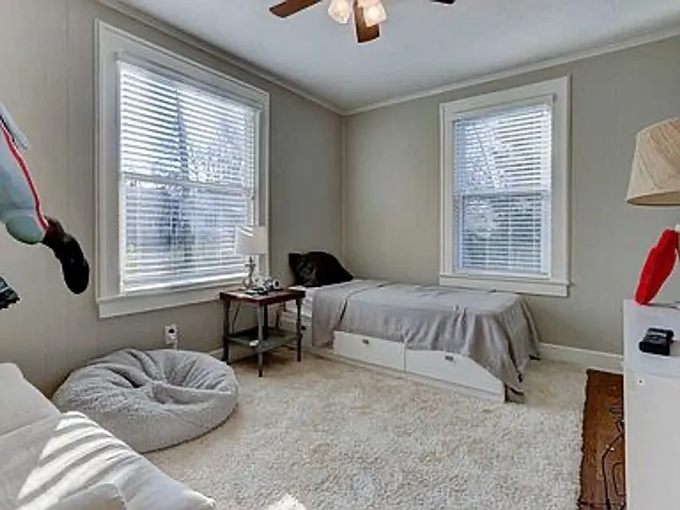 3615 Lancaster Dr — Photo 11