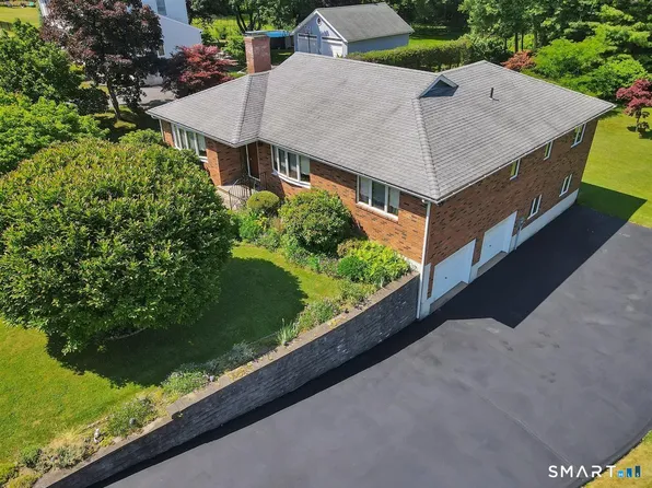 79 Orchard Street, Glastonbury, CT 06033