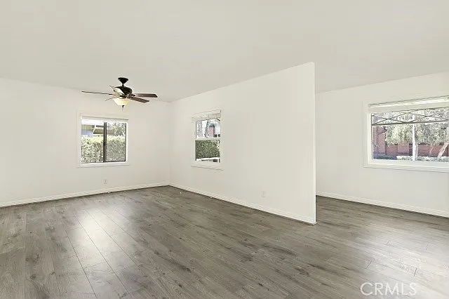 409 W Harvard St — Photo 2