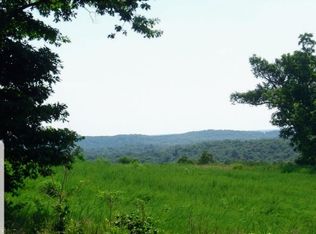 Onaga Rd, Hardy, AR 72542