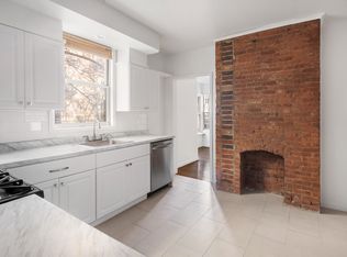 588 E 22nd St #1, Brooklyn, NY 11226