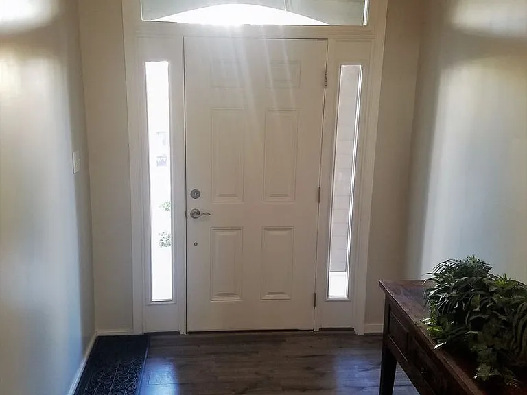 2228 Perennial Cir — Photo 3