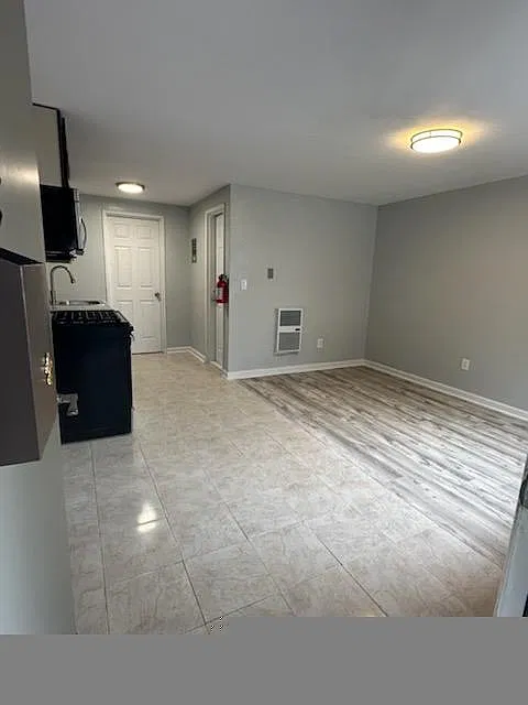 1 bed, $1,600 — Photo 2