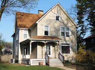 424 1st Ave, Ottawa, IL 61350