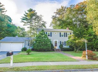 392 Paula Ln, Franklin, MA 02038