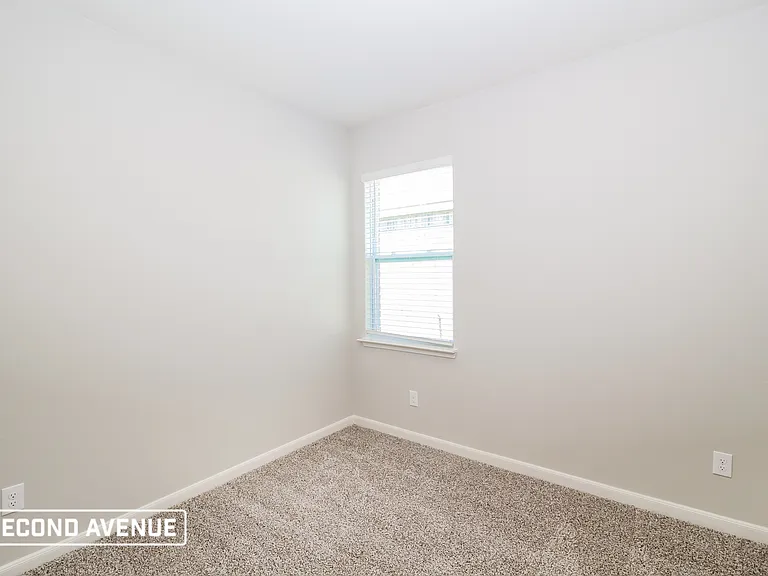 2012 Erlinda Dr — Photo 12