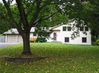 46 Kurt Rd, Pittsford, NY 14534