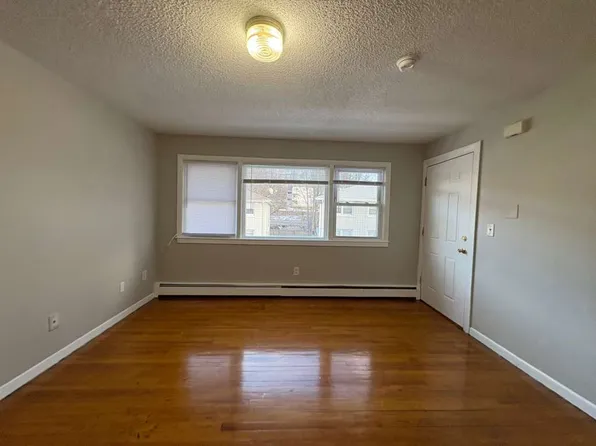 (undisclosed Address), New Haven, CT 06513