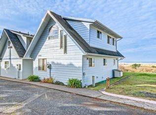 7070 SW Pacific Coast Hwy, Waldport, OR 97394
