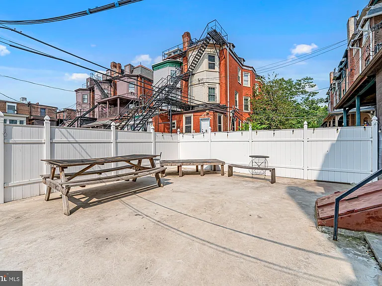 4011 Pine St — Photo 22