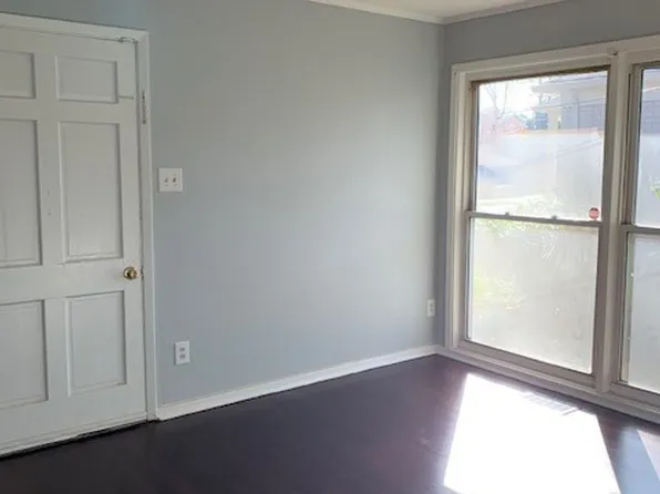 1917 Haines St, Charlotte, NC 28216