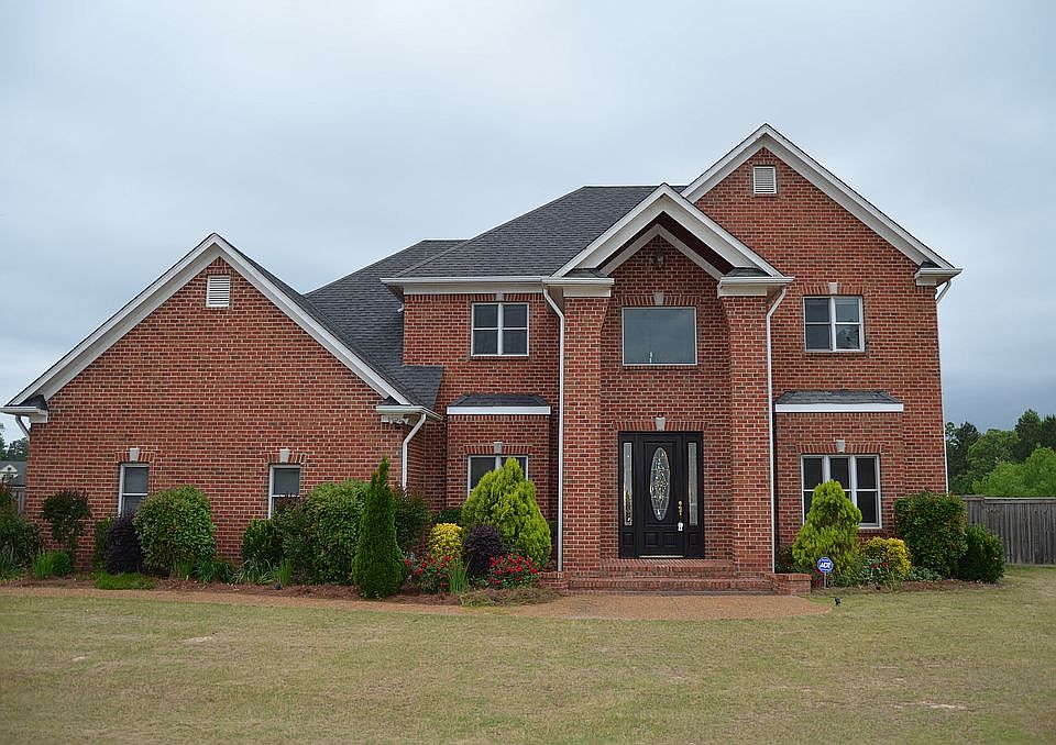 1st image of 2115 W Wellsgate Dr