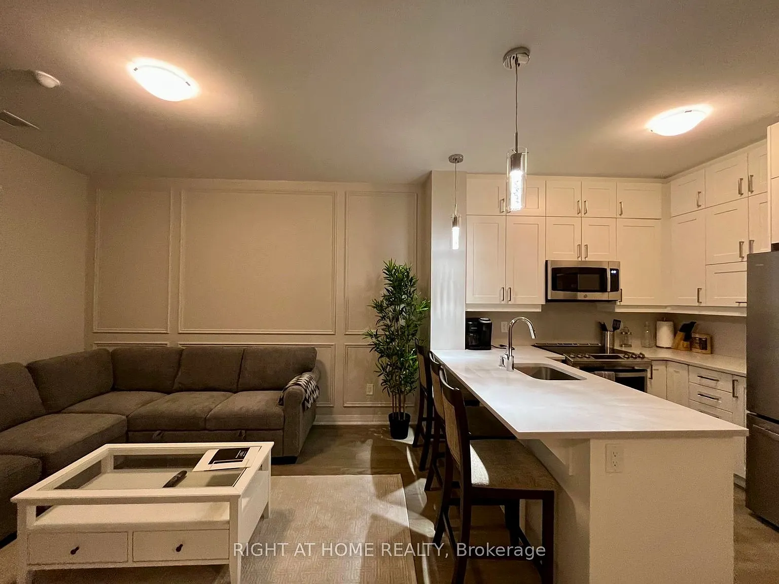2 bed, $2,200 — Photo 3