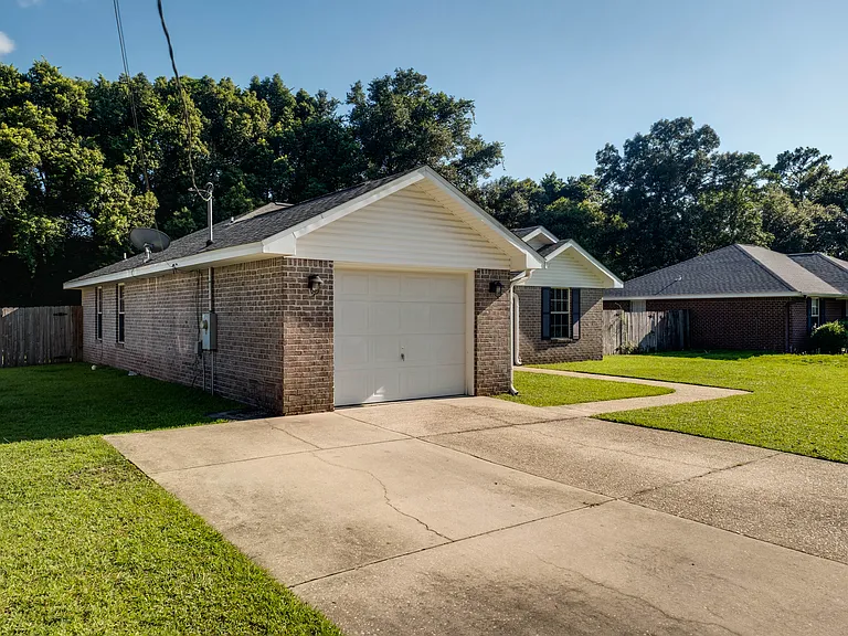 6171 Ashton Woods Cir — Photo 4