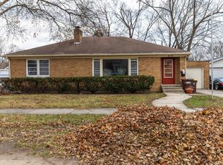 316 W Perry St, Belvidere, IL 61008