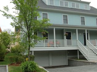 30 Russell Pl, Arlington, MA 02474