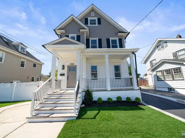 240 Jefferson Ave, Hasbrouck Heights, NJ 07604