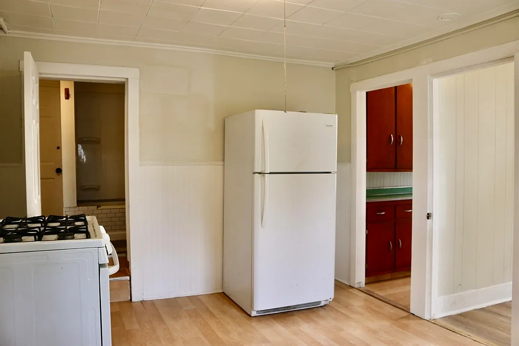 1 bed, 1.0 bath, 1000 sqft, $1,400 — Photo 4