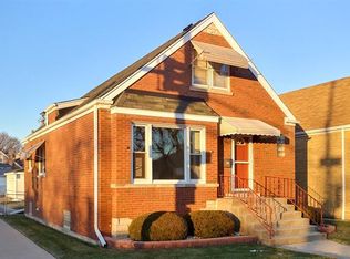 5958 W Eastwood Ave, Chicago, IL 60630