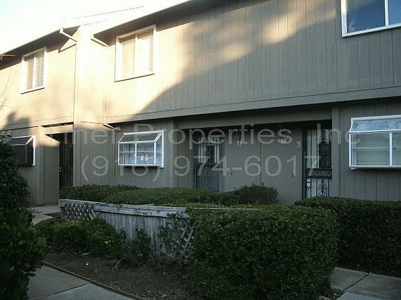 5th image of 4322 Greenholme Dr APT 39