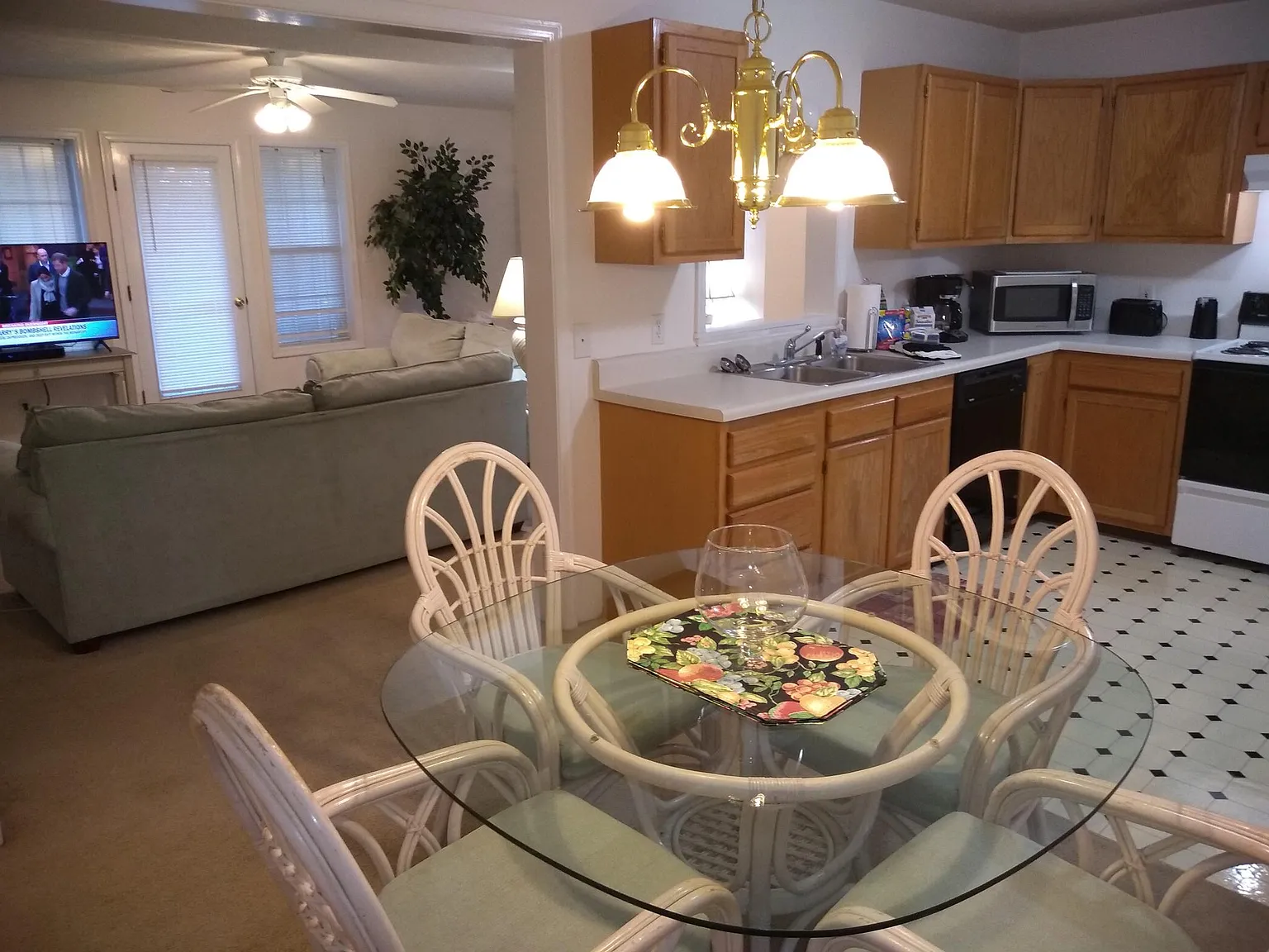 3124 Furnished Temporary — Photo 4