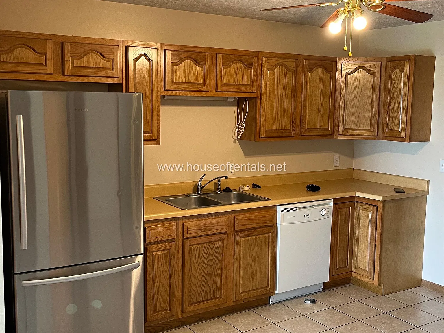 1411 Marion Street - 1 — Photo 3