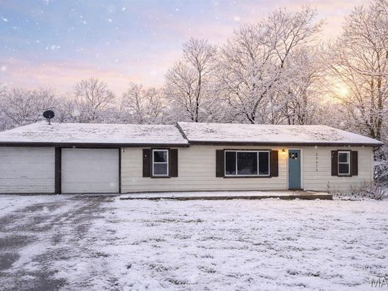 4414 Crest Dr, Imperial, MO 63052