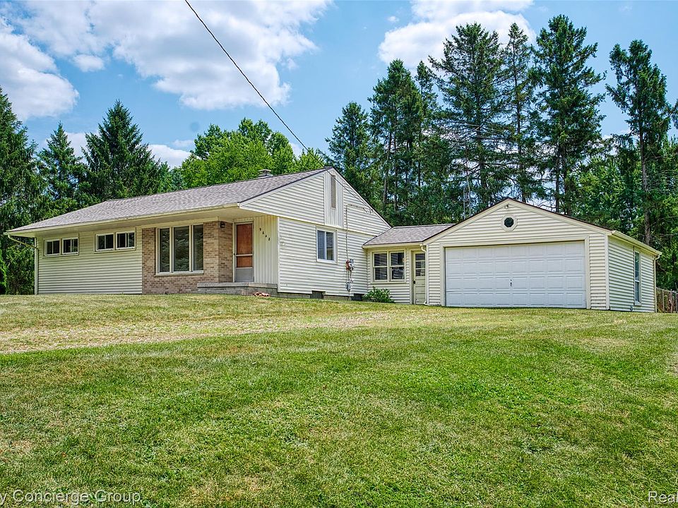 9648 Hyne Rd, photo 3