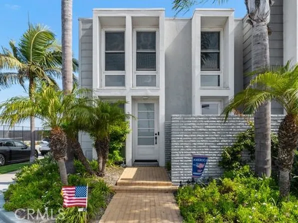 3949 Warner Ave, Huntington Beach, CA 92649
