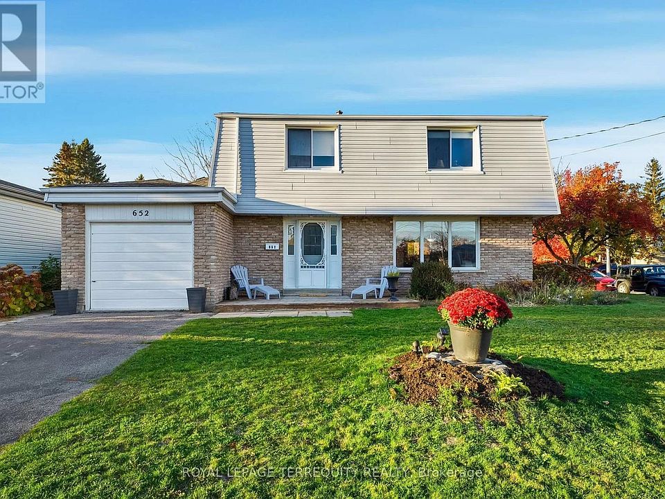 1st image of 652 Spragge Cres