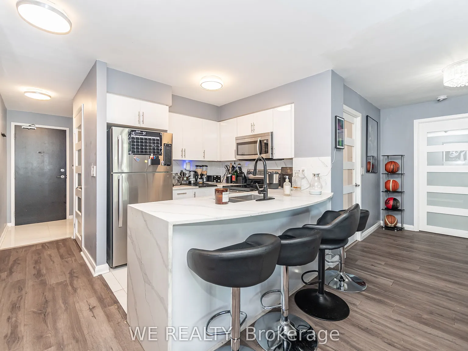 2 bed, $3,350 — Photo 2