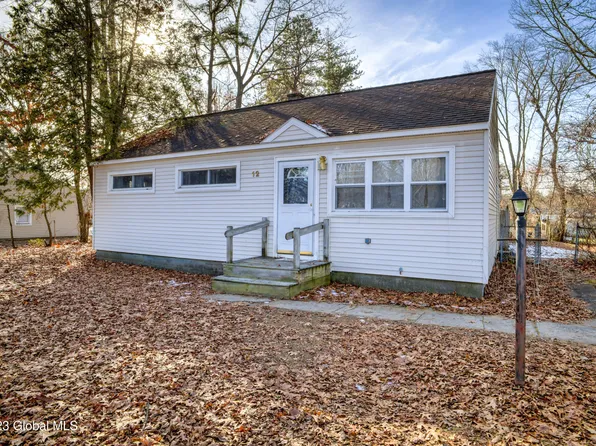 12 Park Drive, South Glens Falls, NY 12803